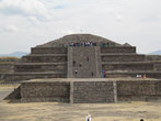 Пирамида Кетцалькоатля (пернатого змея)