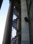 Лестница на колоннаде