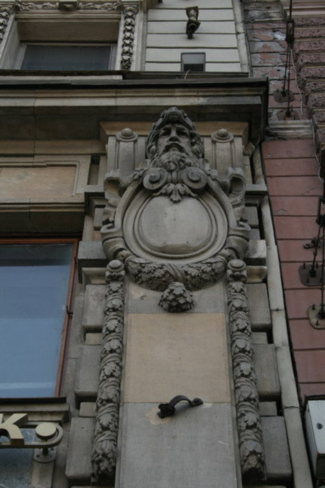 Фрагмент дома Невский 107. Санкт-Петербург, Россия