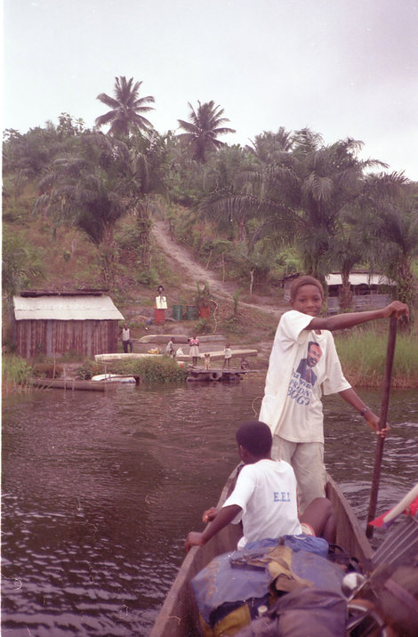 Юные рыболовы из Габона Габон