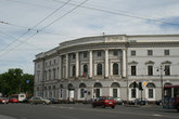 Невский пр., 37 (Российская Национальная Библиотека).