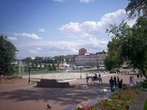 Вид на Ледовый дворец.