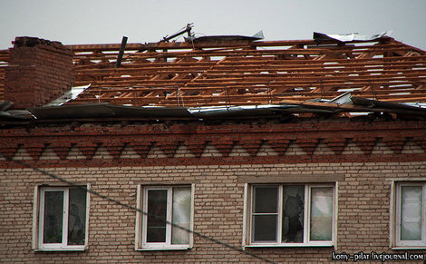 Без крыш осталось около 40 домов Москва и Московская область, Россия