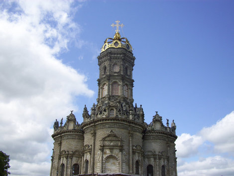 Церковь Знамения Пресвятой Богородицы Дубровицы, Россия