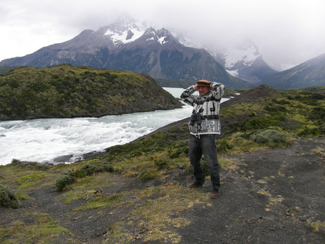 Горный массив Торрес-дель-Пайна Национальный парк Торрес-дель-Пайне, Чили