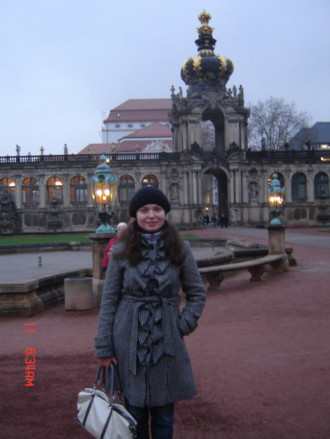 Цвингер: здесь находятся музеи, среди которых знаменитая Дрезденская картинная галерея Дрезден, Германия