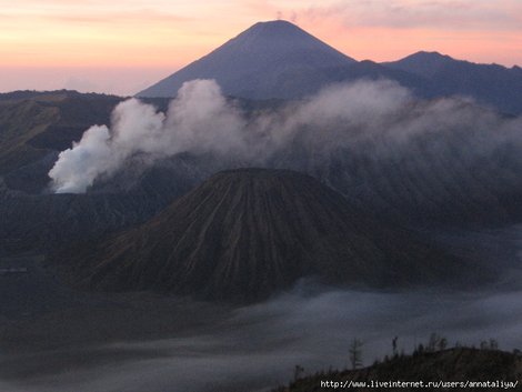 Ява. Вулкан Бромо Индонезия