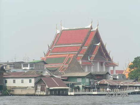 Хижины и храм Бангкок, Таиланд