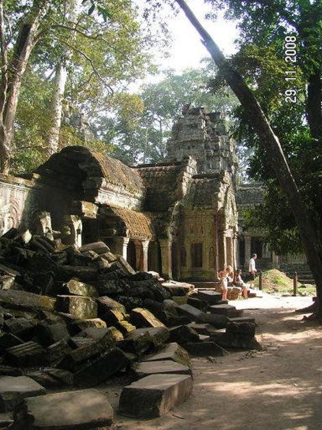 На привале Ангкор (столица государства кхмеров), Камбоджа