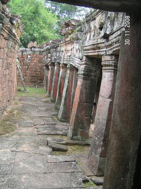Правый уклон Ангкор (столица государства кхмеров), Камбоджа
