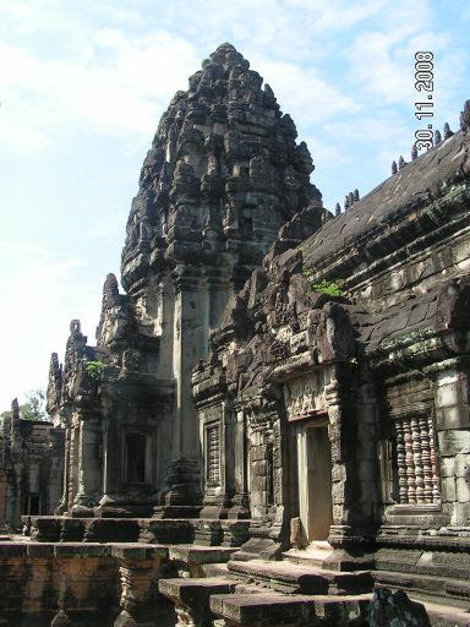 Схоже с Ангкор Ватом Ангкор (столица государства кхмеров), Камбоджа