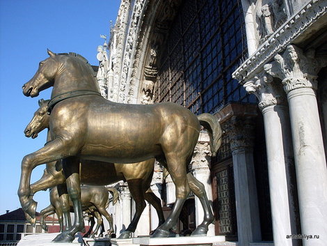 Венеция. Кони на портале собора Сан-Марко Венеция, Италия