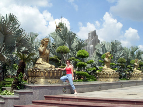 Парк развлечений Suoi Tien Хошимин, Вьетнам