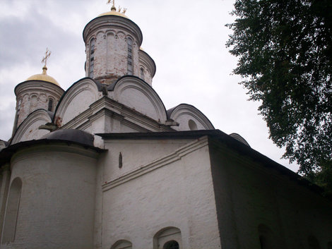 Сбор 16 века в Спасо-Преображенском монастыре Ярославль, Россия