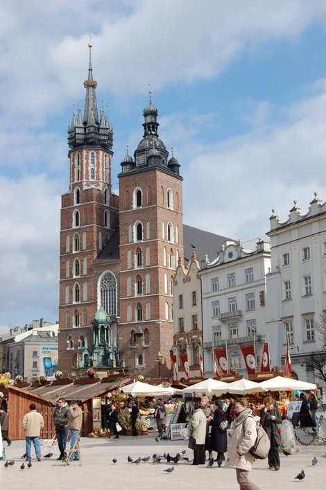 Будний день Рыночной площади. Краков, Польша