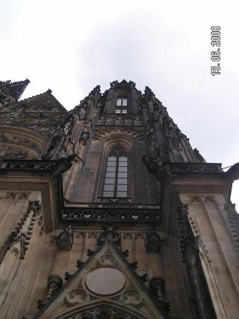 Башня поражает габаритами Прага, Чехия