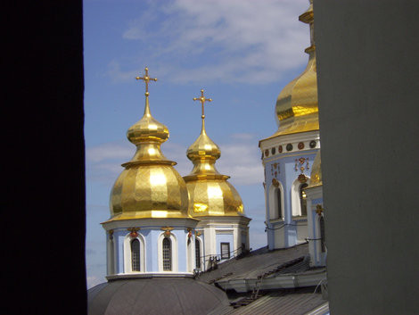 Михайловский собор с колокольни Киев, Украина
