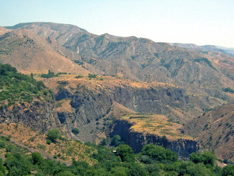 Каньон реки Азат Гарни, Армения