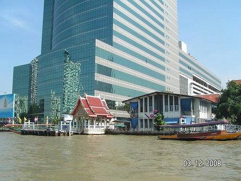 Гигант и кроха Бангкок, Таиланд