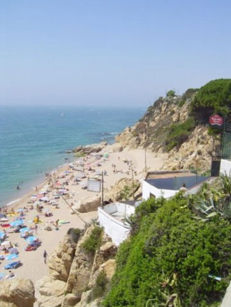 Нудистский пляж. Калелья, Испания