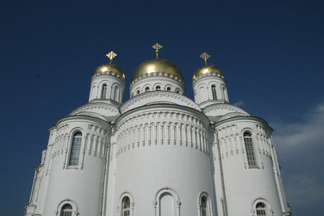 Самый красивый собор монастыря Преображенский. Дивеево, Россия