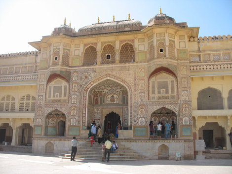 Джайпур. Крепость-дворец Амер.Ворота Ганеши Индия