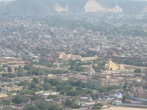 Вид на Джайпур с Тигриного холма Индия