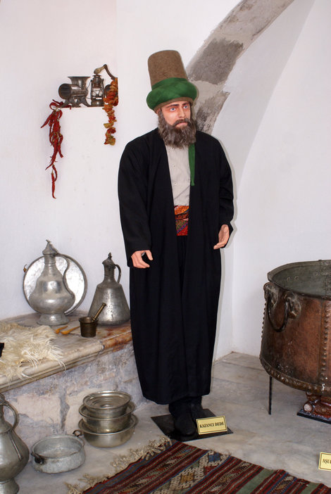 Дервиш на кухне, мини-музей в суфийском монастыре Афьонкарахисар, Турция