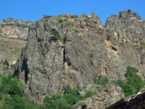Скалы вокруг монастыря Гегард, Армения