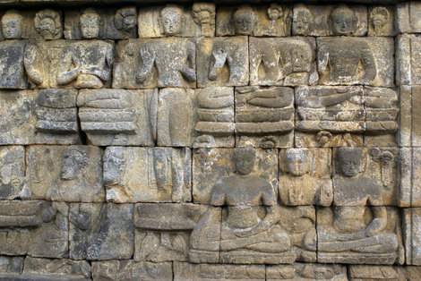 Барельеф на стене храма Боробудур, Индонезия