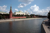 Москва-река и стены Кремля