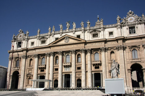 фасад Собора Святого Петра Ватикан (столица), Ватикан