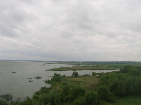 Вид на озеро со стены Ростов, Россия