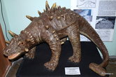 Котельнич. Палеонтологический музей. скульптурная реконструкция анкилозавра из Северной Америки