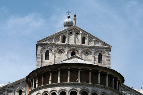крыша собора Пиза, Италия