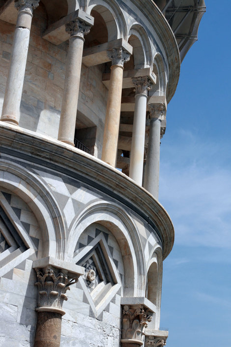 фрагмент Пизанской башни Пиза, Италия