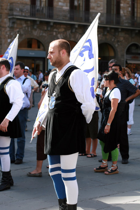 соревнования по бросанию флагов Флоренция, Италия
