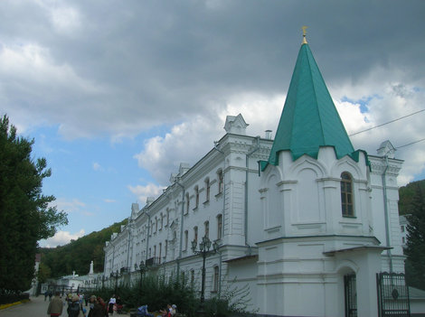 Монастырская гостиница Славянск, Украина