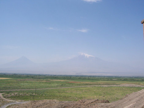 Гора Арарат и Араратская долина Покр-Веди, Армения