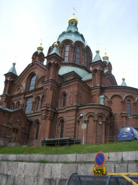 Успенский собор (1868, архитектор А. М. Горностаев), крупнейший православный храм Северной Европы. Хельсинки, Финляндия