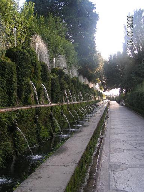 Аллея фонтанов Тиволи, Италия