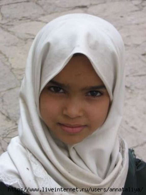 Иббская школьница Йемен