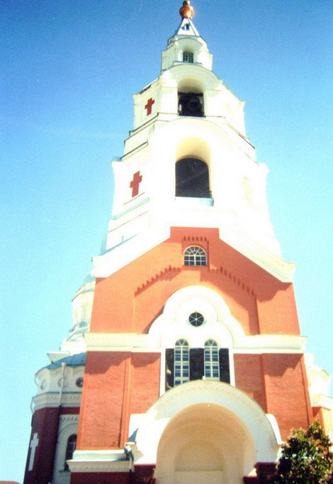 Колокольня Спасо-Преображенского собора взметнулась над землей на 72 метра