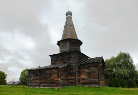 Церковь Успения 1595 года из села Курицко Новгородского района Новгородская область, Россия