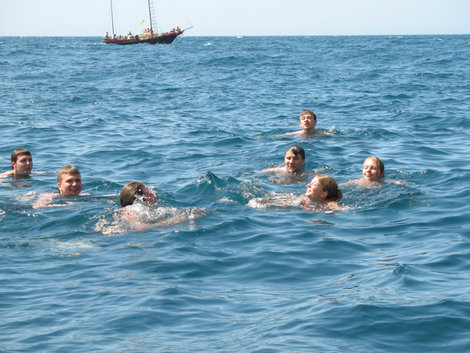 Обещанное купание в открытом море. Глубина 50 м. Севастополь, Россия