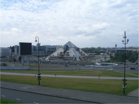 Вид на Пирамиду с Казанского Кремля Казань, Россия