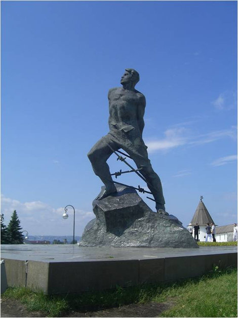 Памятник М. Джалилю Казань, Россия