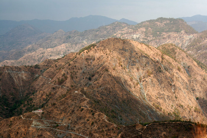 на вершине индийского Кайлаша Халдвани, Индия