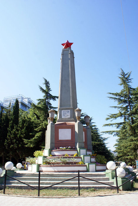Памятник героям Гражданской войны в Крыму, Алушта Республика Крым, Россия
