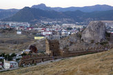 Вид на Судак из Генуэзской крепости